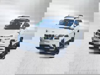 Used 2021 Jeep Cherokee Latitude Plus image 1