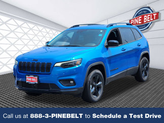 New 2023 Jeep Cherokee Altitude Lux image 1