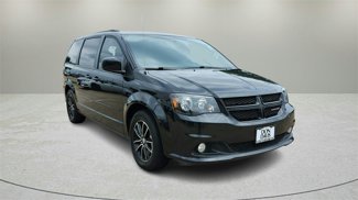 Used 2017 Dodge Grand Caravan GT image 1
