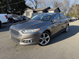 Used 2014 Ford Fusion SE image 1