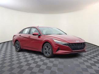 Used 2022 Hyundai Elantra SEL image 1