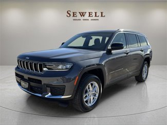 New 2025 Jeep Grand Cherokee L Laredo image 1