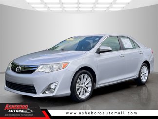 Used 2014 Toyota Camry XLE image 1