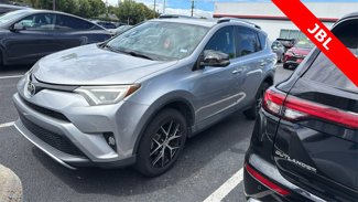 Used 2016 Toyota RAV4 SE image 1