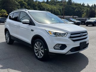 Used 2017 Ford Escape Titanium image 1