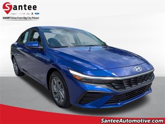 Used 2024 Hyundai Elantra SEL image 1