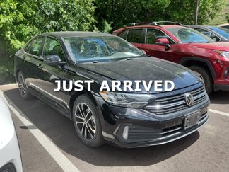 Used 2023 Volkswagen Jetta Sport image 1