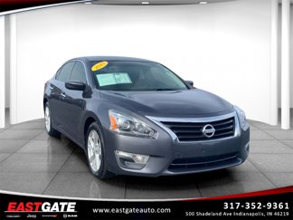 Used 2013 Nissan Altima 2.5 SV image 1
