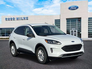 Used 2022 Ford Escape SE image 1