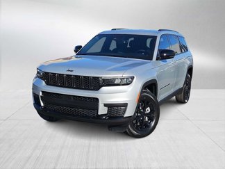New 2025 Jeep Grand Cherokee L Laredo image 1