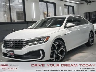 Used 2020 Volkswagen Passat 2.0T R-Line image 1