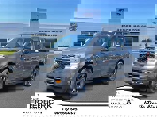 New 2024 Ford Maverick XLT w/ XLT Luxury Package image 1