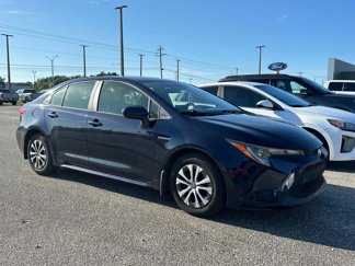 Used 2020 Toyota Corolla LE image 1