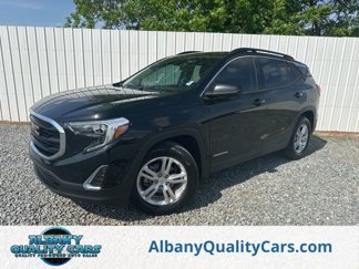 Used 2018 GMC Terrain SLE w/ Driver Convenience Package image 1