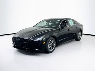 Used 2022 Hyundai Sonata SEL w/ Preferred Accessory Package image 1
