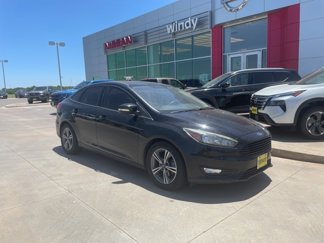 Used 2016 Ford Focus SE image 1