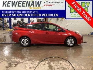 Used 2017 Toyota Prius Three image 1