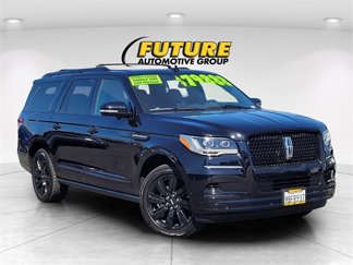 Used 2022 Lincoln Navigator L Reserve image 1