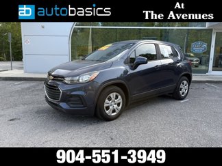 Used 2018 Chevrolet Trax LS image 1