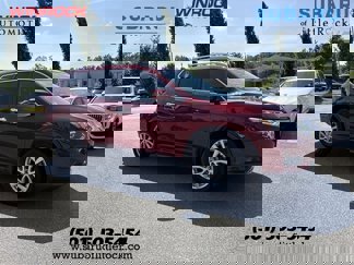 Used 2018 Nissan Rogue SV image 1