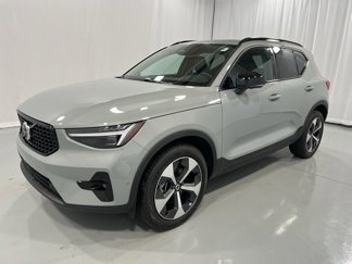 New 2025 Volvo XC40 B5 Plus w/ Climate Package image 1