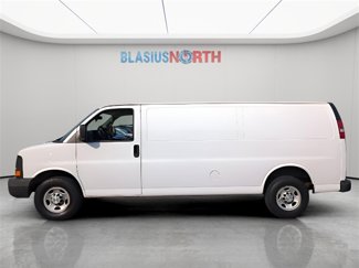 Used 2016 Chevrolet Express 3500 Extended image 1