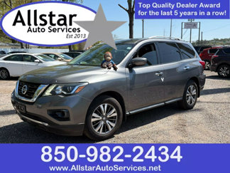 Used 2017 Nissan Pathfinder S image 1