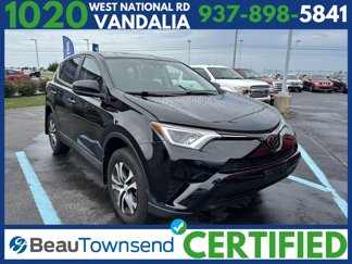 Used 2018 Toyota RAV4 LE image 1