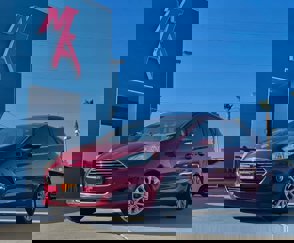 Used 2017 Ford Fiesta Titanium image 1