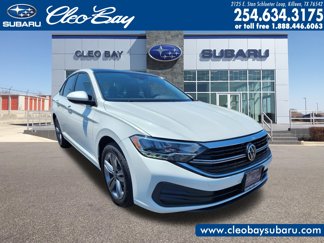 Used 2024 Volkswagen Jetta SE w/ Panoramic Sunroof Package image 1