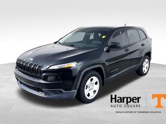 Used 2015 Jeep Cherokee Sport image 1