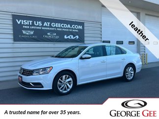 Used 2018 Volkswagen Passat 2.0T SE image 1