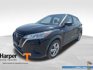 Used 2021 Nissan Kicks S image 1