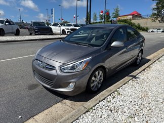 Used 2014 Hyundai Accent GLS w/ Option Group 2 image 1