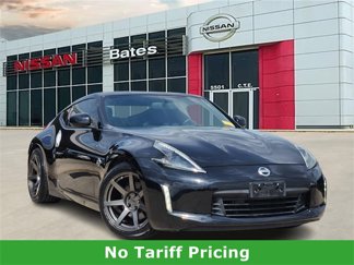 Used 2014 Nissan 370Z Touring image 1