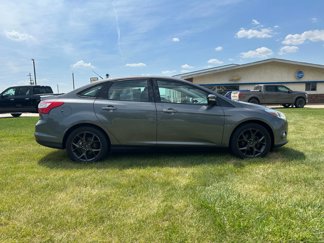 Used 2013 Ford Focus SE image 1