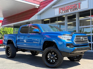 Used 2016 Toyota Tacoma TRD Sport image 1