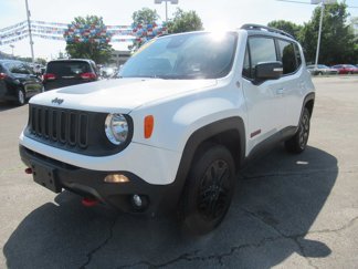 Used 2018 Jeep Renegade Trailhawk image 1