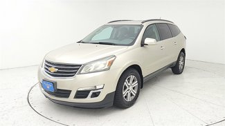 Used 2016 Chevrolet Traverse LT image 1