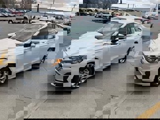 Used 2020 Ford Fusion SE image 1
