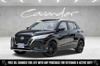 Used 2024 Nissan Kicks SV image 1