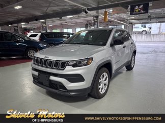 Used 2024 Jeep Compass Sport image 1