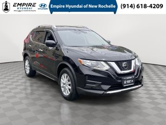 Used 2020 Nissan Rogue SV image 1
