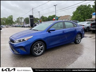 Used 2022 Kia Forte LXS image 1