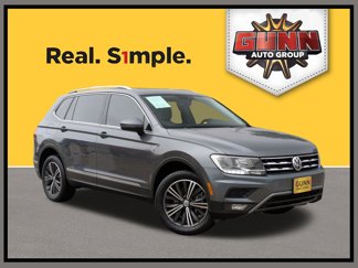 Used 2018 Volkswagen Tiguan SE image 1