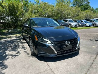 Used 2024 Nissan Altima 2.5 SV image 1