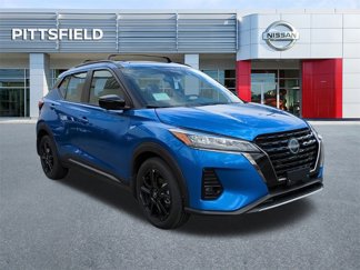 New 2024 Nissan Kicks SR w/ SR Premium Package image 1