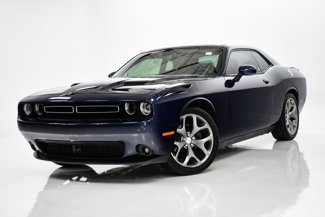 Used 2015 Dodge Challenger SXT Plus w/ Technology Group image 1