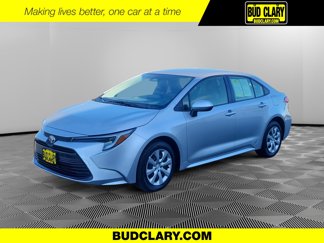 Used 2024 Toyota Corolla LE image 1