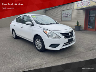 Used 2018 Nissan Versa SV image 1